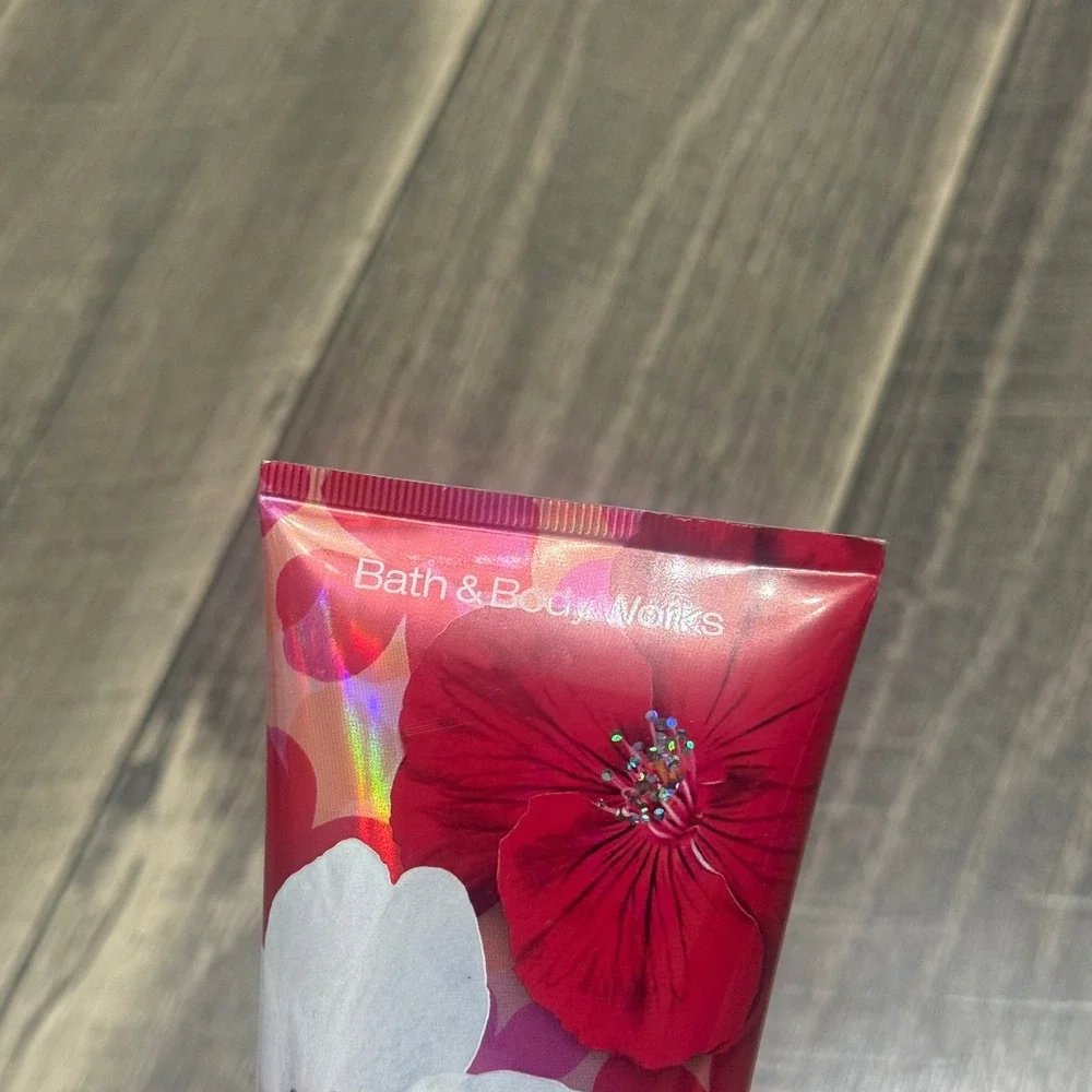 Bath & Body Works Japanese Cherry Blossom Ultra Shea Body Cream 8oz 226g